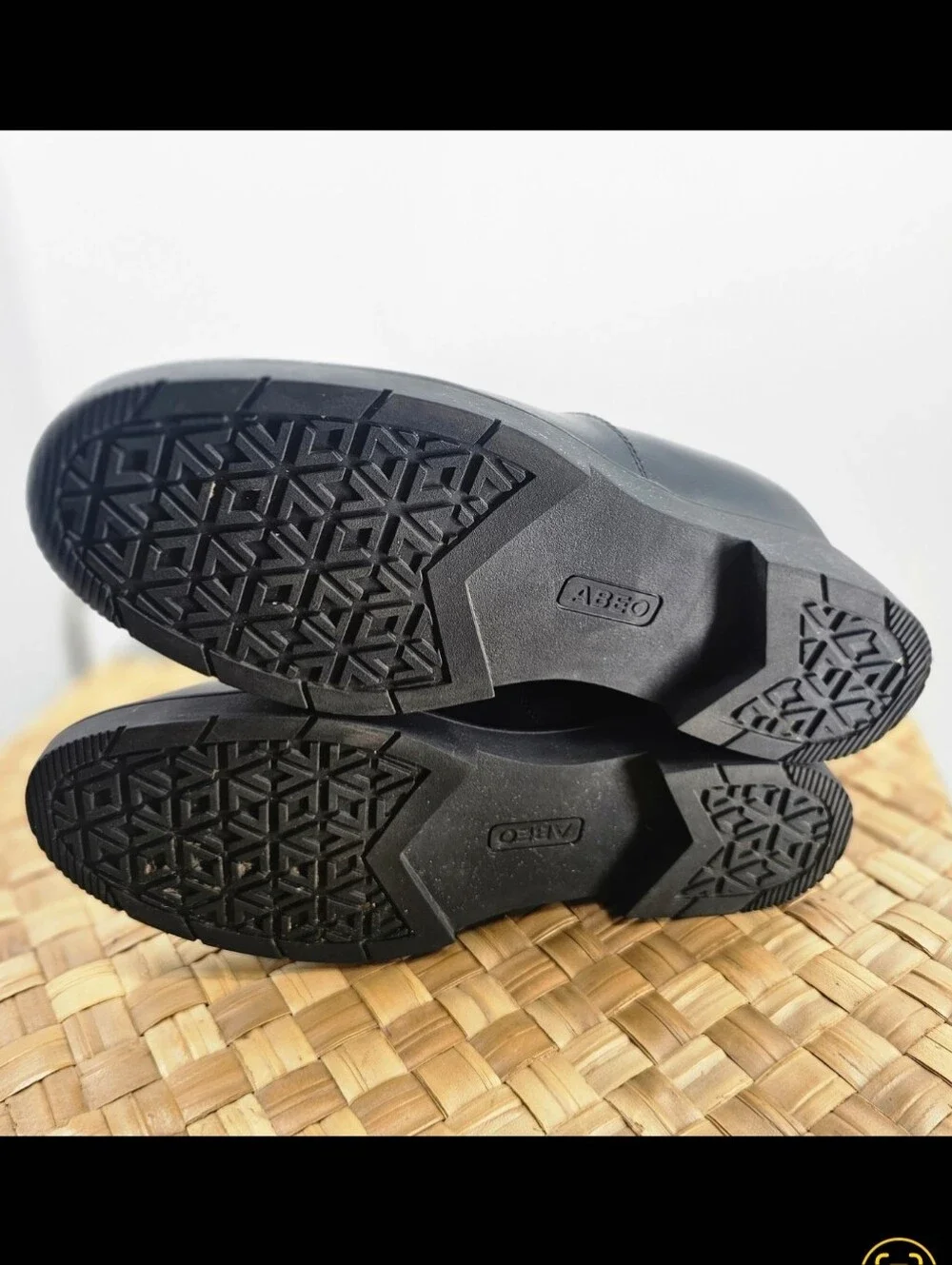 Abeo comfortable black